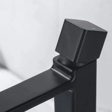 Charger l'image dans la galerie, Milo - Robinet de salle de bain moderne