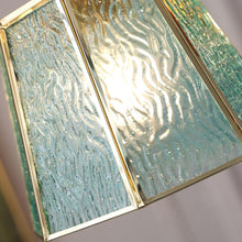 Charger l'image dans la galerie, Suspensions classiques en vitrail