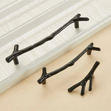 Charger l'image dans la galerie, Black Forest Cabinet and Drawer Pulls