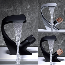 Load image into Gallery viewer, Felton modern curved bathroom faucet