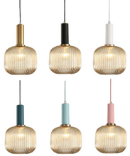 Charger l'image dans la galerie, Suspensions rétro en verre texturé