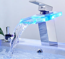 Load image into Gallery viewer, LED Temperature Color Changing Faucet