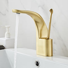 Charger l'image dans la galerie, Gold modern curved bathroom faucet
