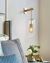 Charger l'image dans la galerie, Otis - Applique murale moderne en verre