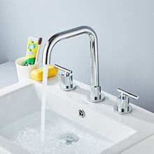 Charger l'image dans la galerie, three hole chrome two handle modern bathroom faucet