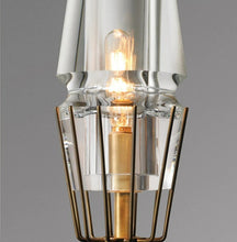 Charger l'image dans la galerie, Appliques murales nordiques en laiton à une ou deux ampoules