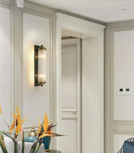 Charger l'image dans la galerie, Modern Glass Wall Sconce for Hallways