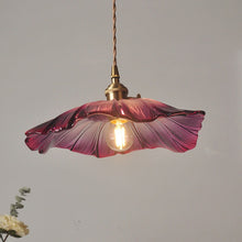 Charger l'image dans la galerie, Floral Glass Pendant Light
