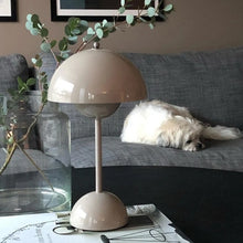 Load image into Gallery viewer, cordless flower pot LED table and desk light