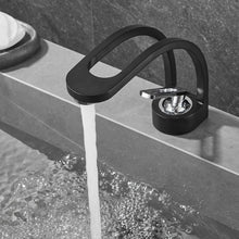 Charger l'image dans la galerie, Oliver - Robinet de salle de bain moderne à deux canaux incurvé