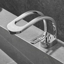 Charger l'image dans la galerie, powder room modern single handle hot and cold water bathroom faucet