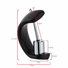 Charger l'image dans la galerie, ellie modern curved faucet dimensions