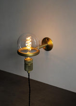 Load image into Gallery viewer, Vintage Hanging Ring Wall Sconce