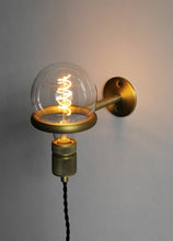 Load image into Gallery viewer, Vintage Hanging Ring Wall Sconce