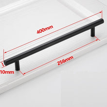 Charger l'image dans la galerie, Poignées d'armoires et de tiroirs modernes noires et dorées