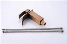 Charger l'image dans la galerie, Robinet cascade antique