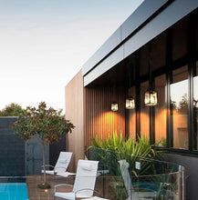 Charger l'image dans la galerie, Lampe suspendue d'extérieur