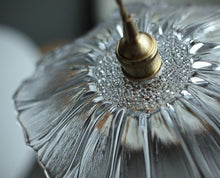 Charger l'image dans la galerie, Detailed flower pendant light with glass lampshade