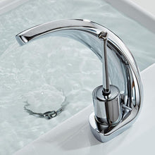 Charger l'image dans la galerie, Chrome bathroom faucet for modern bathrooms
