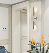 Cargar imagen en el visor de la galería, Ion - Lámpara de pared moderna
