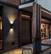 Charger l'image dans la galerie, Porch LED wall lights