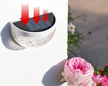Load image into Gallery viewer, Solstice - LED Solar Outdoor Lights