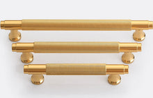 Charger l'image dans la galerie, Poignées d'armoires et de tiroirs texturées modernes