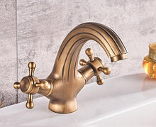 Load image into Gallery viewer, Arthur - Antique Brass Faucet
