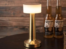 Charger l'image dans la galerie, Gold and Rose Gold Dining table lamp for restaurants