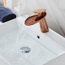 Charger l'image dans la galerie, Rose gold modern waterfall faucet