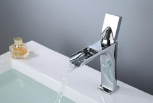Charger l'image dans la galerie, Vita - Robinet Cascade Moderne