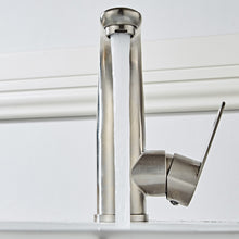 Charger l'image dans la galerie, Robinet de salle de bain classique incurvé