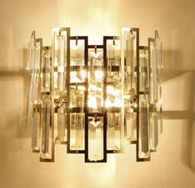 Charger l'image dans la galerie, Polished Gold Glass Crystal Wall Lights