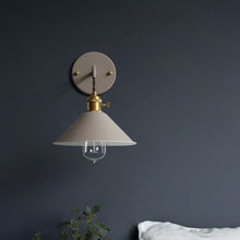 Cargar imagen en el visor de la galería, Lámparas de pared vintage coloridas