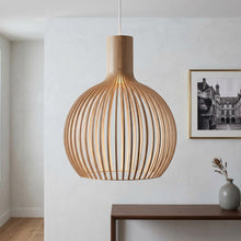 Cargar imagen en el visor de la galería, Handcrafted Wood Pendant Lights
