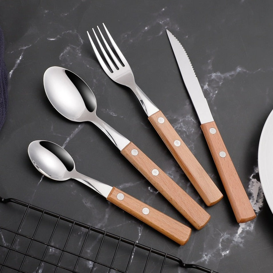 FLATWARE WITH THIN WOOD-DESIGN HANDLE - Brown