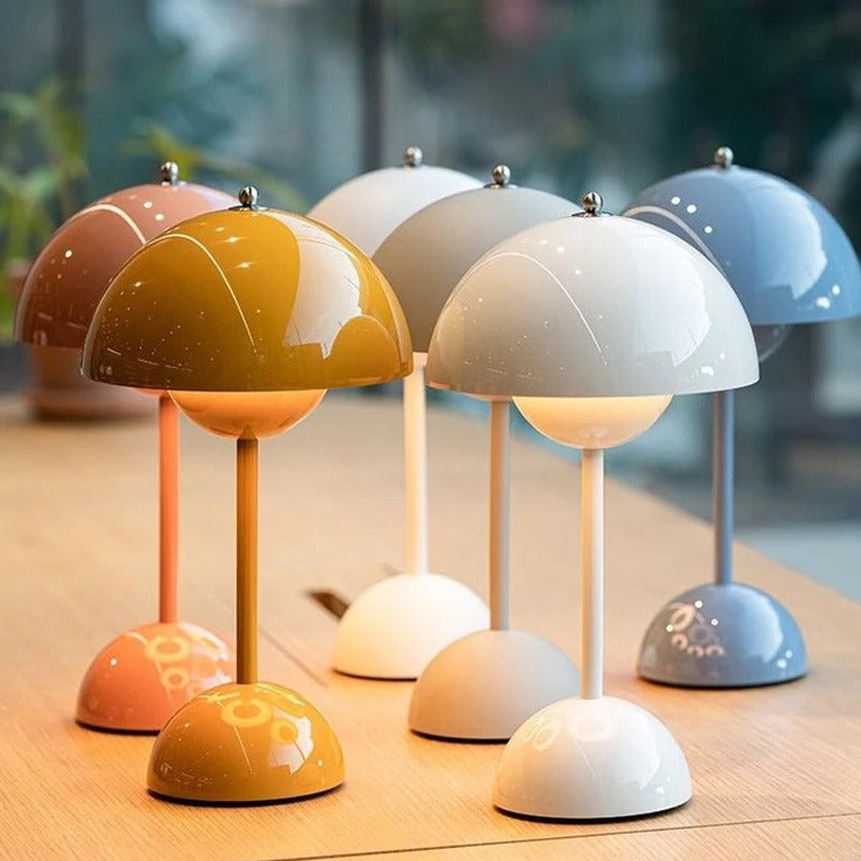 Lateralis, lampe de table Innermost verre & bois Lateralis, lampe de table Innermost verre & bois