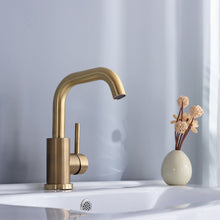Load image into Gallery viewer, Modern brass single handle faucet
