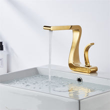Load image into Gallery viewer, single handle curved master bath basin faucet

