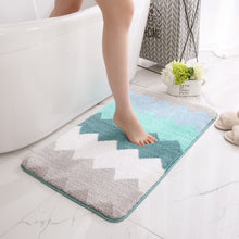 Load image into Gallery viewer, Comfy and soft Classic Microfiber Zigzag Bath Mat
