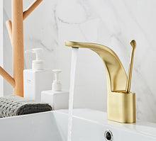 Load image into Gallery viewer, Master bath single handle gold bathroom basin faucet

