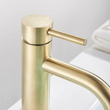 Load image into Gallery viewer, Modern Single Handle Brass Bathroom Faucet
